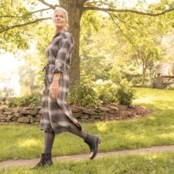 Dansko Daisie Black Waterproof Tumbled -Dansko Shoe Store Dublin PDP Daisie Black